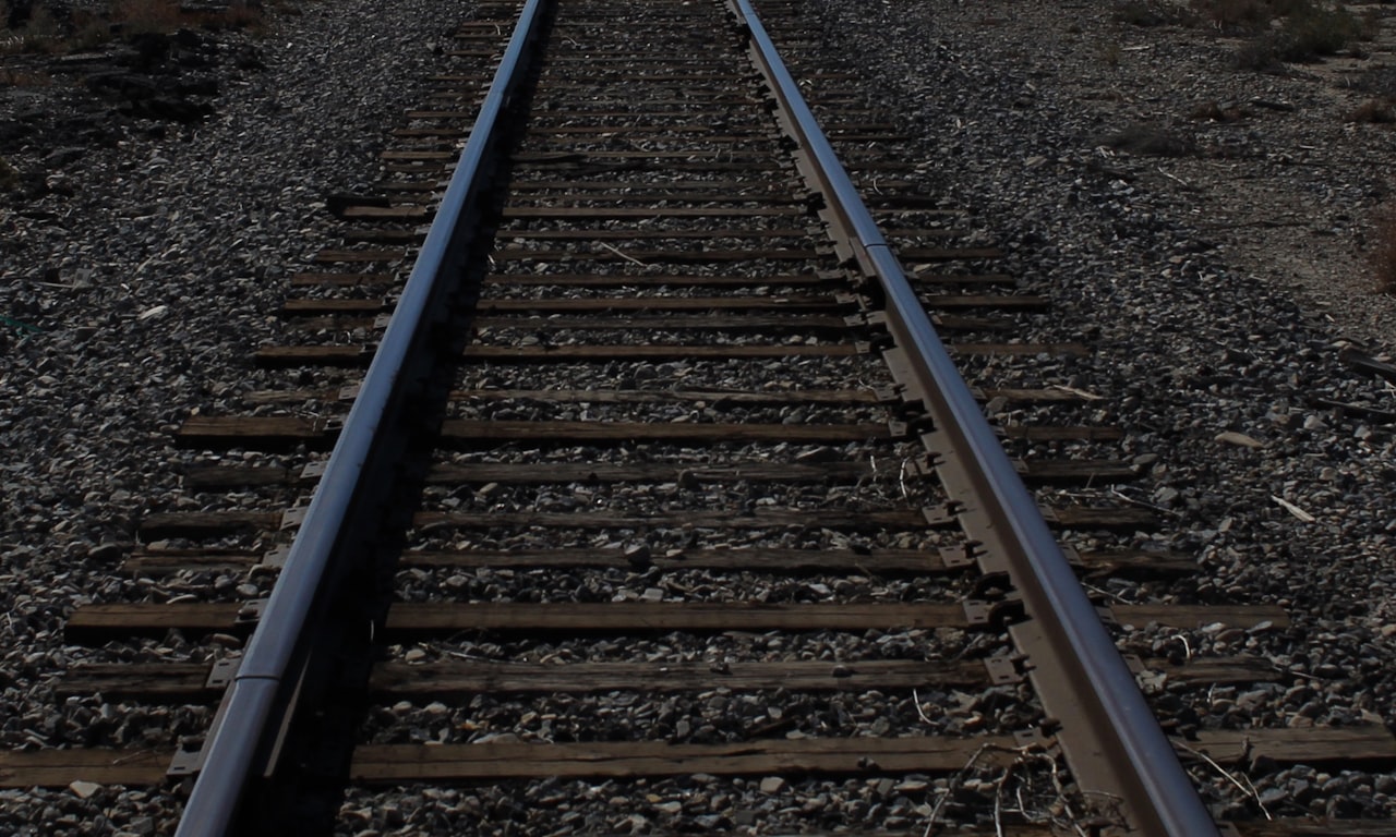 إرشادات تطبيق مشبك السكك الحديدية: الأنواع والعوامل والسلامة