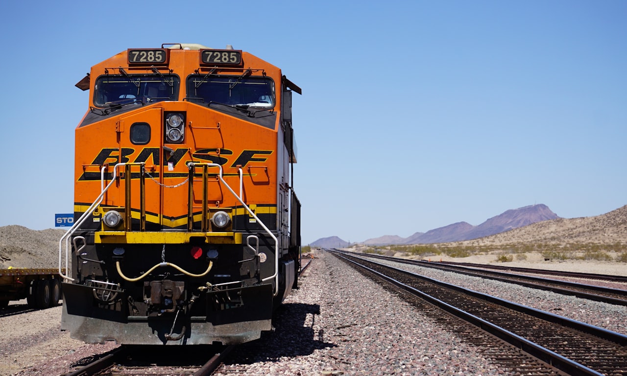 السكك الحديدية في فورت لون، كارولاينا الجنوبية: السلامة، الجدول الزمني وتأثير المجتمع